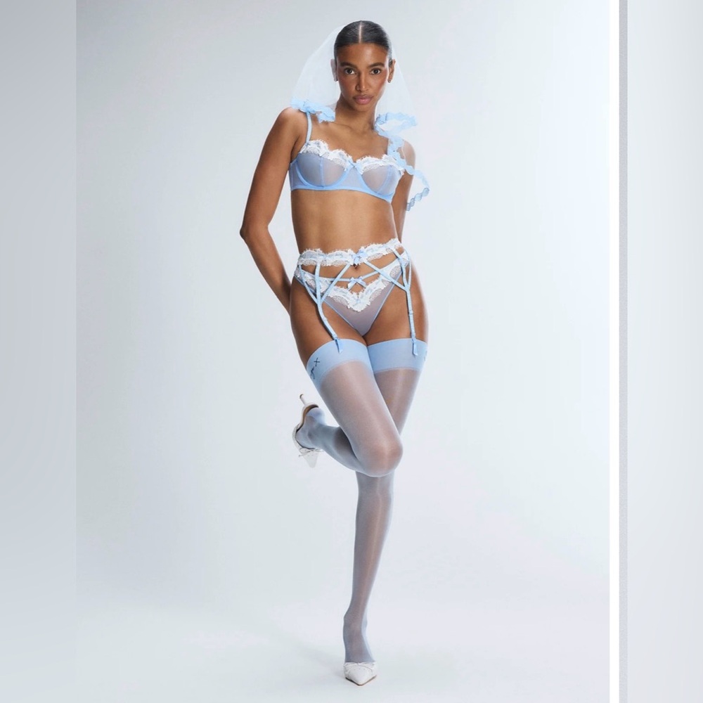 Savage X Fenty Take a Vow Lace Lingerie Set